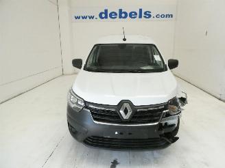 krockskadad bil auto Renault Express 1.5D CONFORT 2022/9