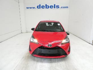 skadebil auto Toyota Yaris 1.0 2019/5