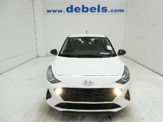 uszkodzony samochody osobowe Hyundai I-10 1.0 2021/8