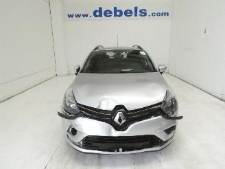 Vaurioauto  passenger cars Renault Clio IV GRANDTOUR CO 2019/5