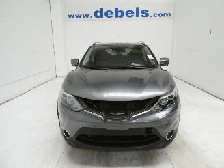 krockskadad bil auto Nissan Qashqai  2017/6
