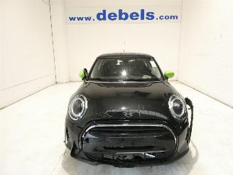 Vaurioauto  passenger cars Mini Cooper 1.5 2022/11