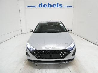 damaged passenger cars Hyundai I-20  2024/11