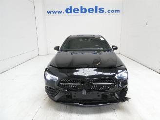 Avarii autoturisme Mercedes Cla-klasse 250 E 2022/9