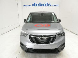 krockskadad bil bedrijf Opel Combo 1.5D  E CARGO 2022/3