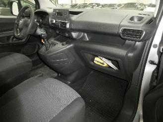 Opel Combo 1.5D  E CARGO picture 14