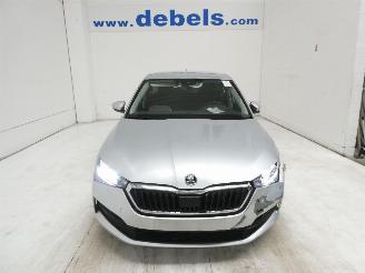 Voiture accidenté Skoda Scala ACTIVE 2020/8