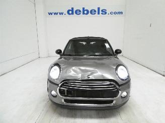 krockskadad bil auto Mini Cooper 1.5 DCOOPER D CABRIO 2017/5