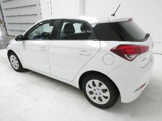 Hyundai I-20 COOL picture 4