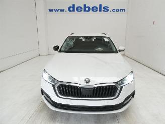 Schadeauto Skoda Octavia AMBITION 2021/3