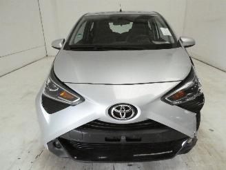 Toyota Aygo X picture 2