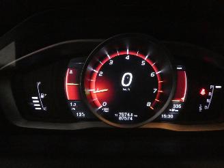 Volvo Xc-60 2.0 picture 15