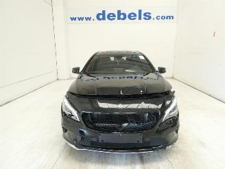 Schadeauto Mercedes Cla-klasse 2.2D 200 D 2019/6
