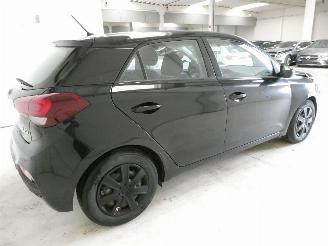 Hyundai I-20  picture 8