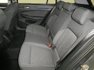 Volkswagen Golf 2.0D  LIFE picture 14