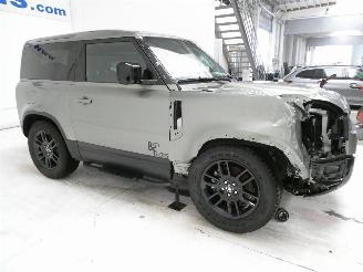 Land Rover Defender  picture 10