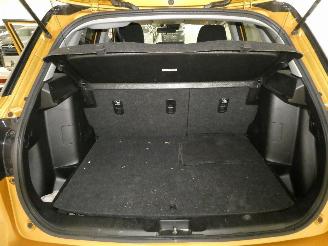 Suzuki Vitara GLX picture 21