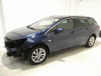 Opel Astra ELEGANCE SPORTS TOUR picture 4