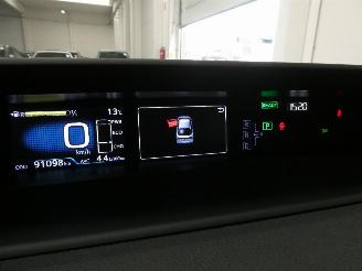 Toyota Prius LOUNGE picture 15