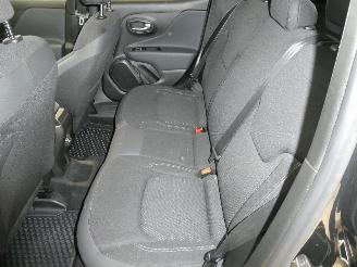 Jeep Renegade  picture 25