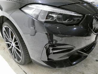 BMW 2-serie 218I picture 13