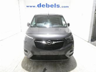 krockskadad bil bedrijf Opel Combo 1.5D E CARGO 2023/1