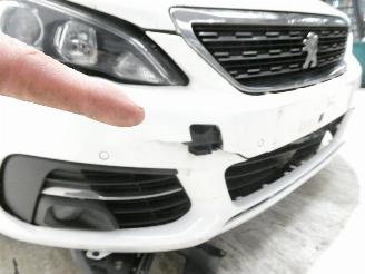 Peugeot 308 1.5D ALLURE PAC picture 19