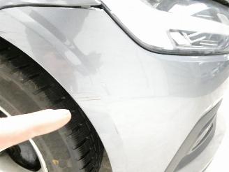 Volvo V-60 2.0D picture 11