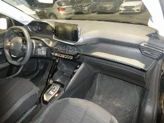 Peugeot 208 II STYLE picture 9