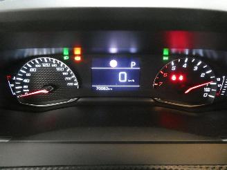 Peugeot 208 II STYLE picture 10