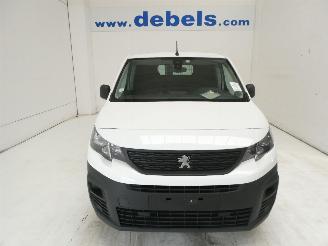 skadebil bedrijf Peugeot Partner 1.5D 2020/6