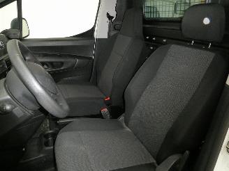 Peugeot Partner 1.5D picture 14