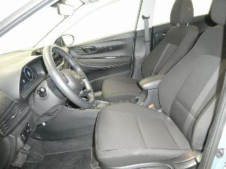 Hyundai I-20  picture 18