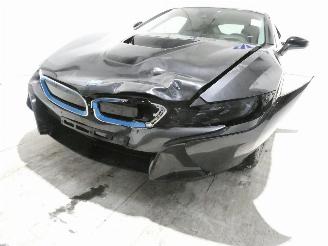 BMW i8  picture 4