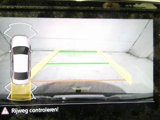 Volkswagen Passat GTE picture 16