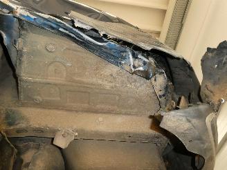 Volkswagen Passat GTE picture 21