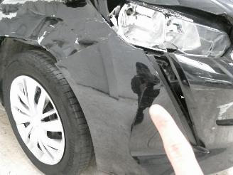 Peugeot 208 II LIKE picture 9