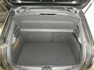 Peugeot 208 II LIKE picture 21