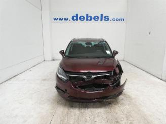 krockskadad bil auto Opel Zafira 1.6D TOURER EDITIO 2018/2