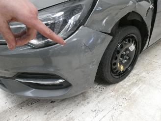 Opel Astra 1.2 K EDITION picture 4