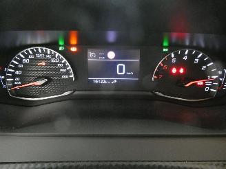 Peugeot 208 ALLURE PURE TECH 1.2 picture 15