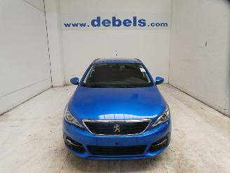 Damaged car Peugeot 308 II SW ACTIVE PAC 2021/8