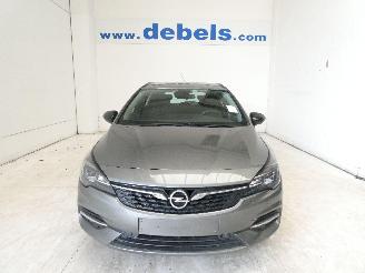 uszkodzony samochody osobowe Opel Astra SPORTS TOURER 2021/5
