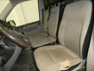 Volkswagen Transporter 2.0D T6 4X4 picture 14