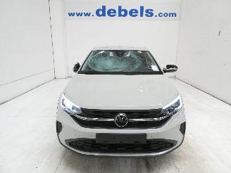 Vrakbiler auto Volkswagen Taigo 1.0 TSI 2024/4
