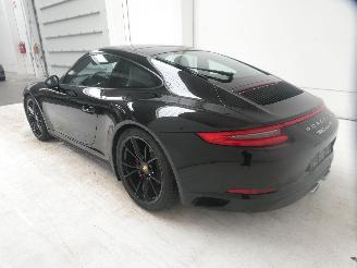 Porsche 911 CARRERA 4S COUPE picture 4