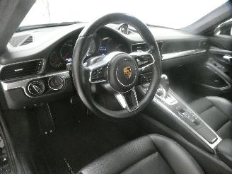 Porsche 911 CARRERA 4S COUPE picture 13