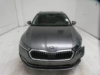 Skoda Octavia AMBITION picture 2