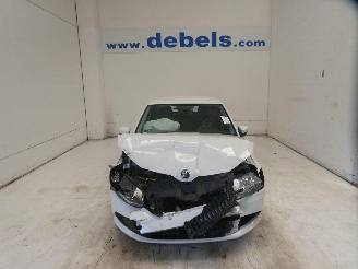 skadebil auto Skoda Fabia AMBITION 2018/9
