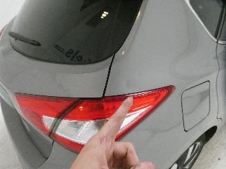 Nissan Pulsar  picture 15